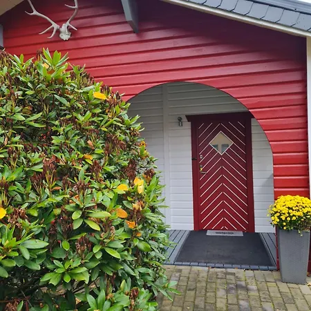Semesterbostad Holzhaus Im Schwedenstil